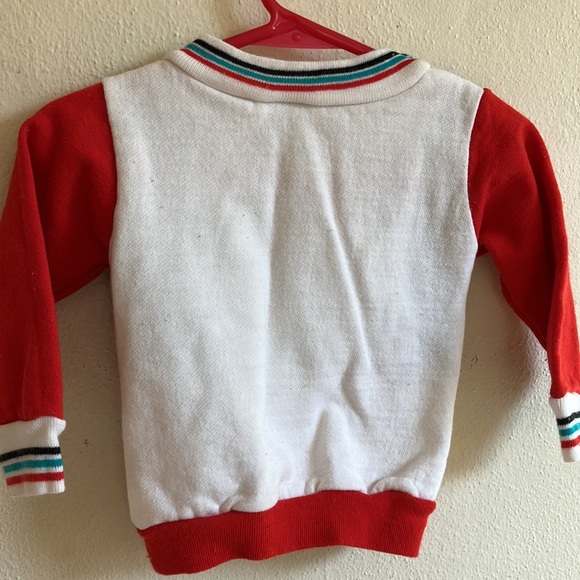 Vintage baby sweatshirt. Skiing animals. - Picture 6 of 7